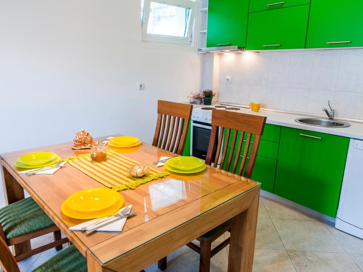 Green Home Apartments Котор Экстерьер фото