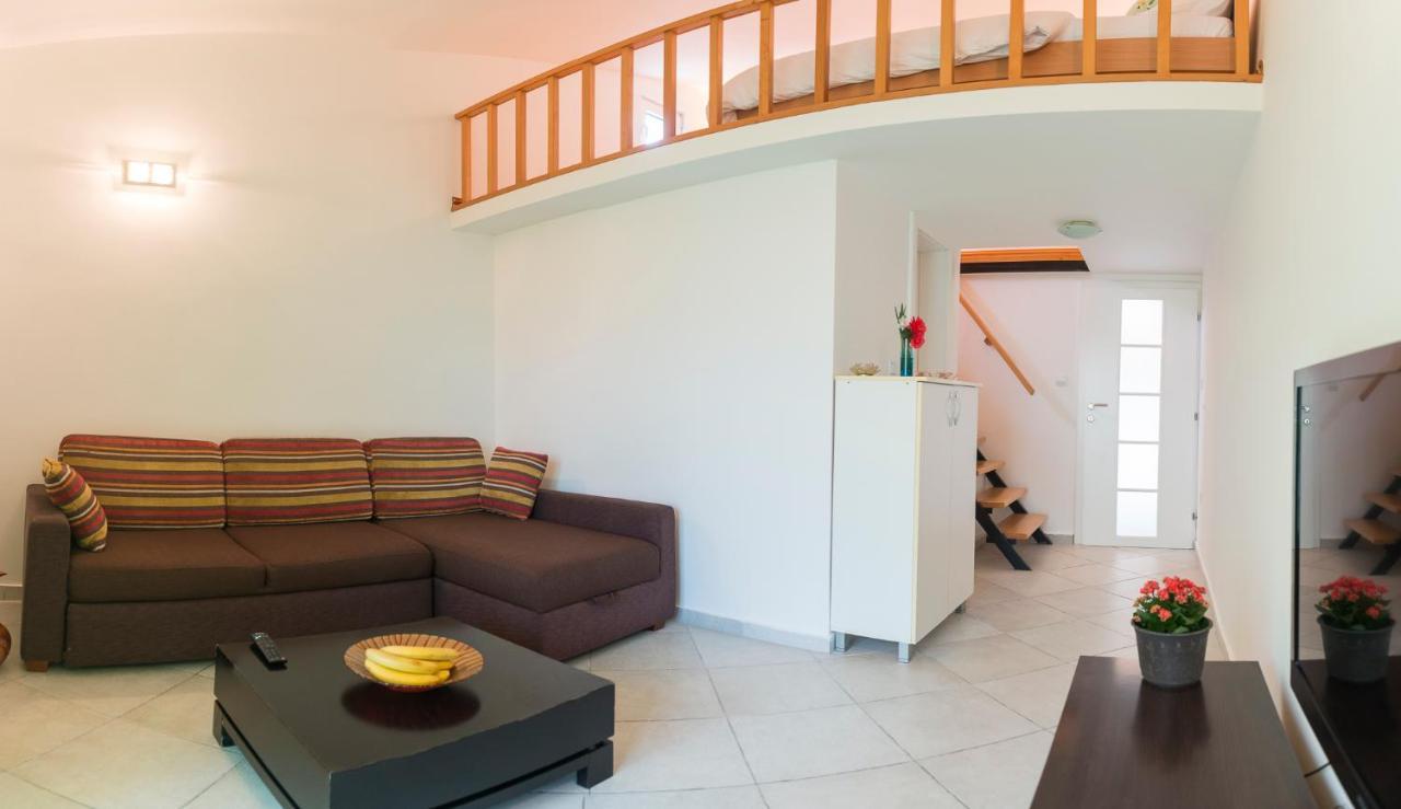 Green Home Apartments Котор Экстерьер фото